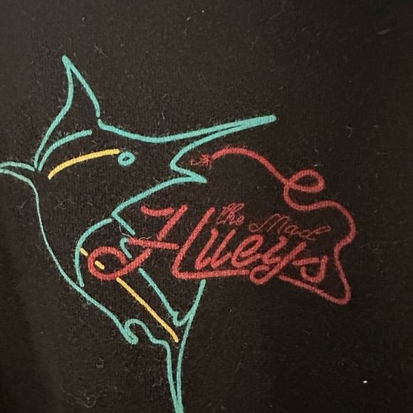 The Mad Hueys Men’s Long Sleeve - Picture 3 of 5